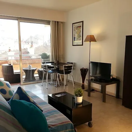 Apartment Studio Terrasse Bas Carnot Croisette